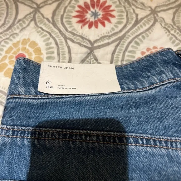 American Eagle Dark Wash Skater Jeans - Picture 3 of 3